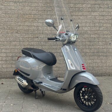 Vespa Sprint Nardo Grey 2019 45KM